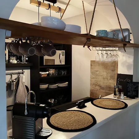 Justine Apartment